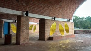Gold leaves