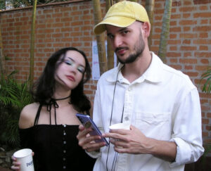 Una serie de falacias y nostalgias Maikol Martini y Laura Sofía Thorrez